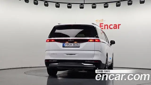 Kia Carnival 2022 — Şəkil 4/20