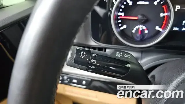 Kia Carnival 2022 — Şəkil 12/20