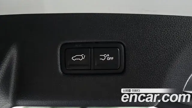 Kia Carnival 2022 — Şəkil 18/20