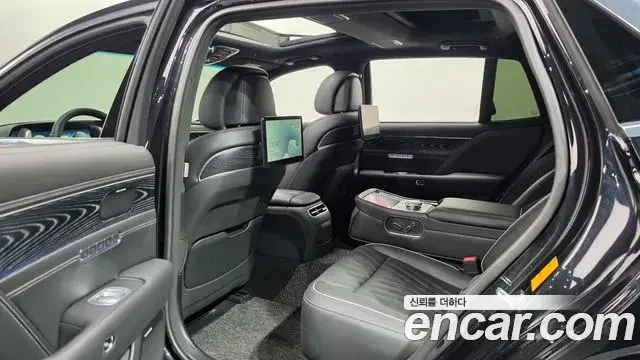 Genesis G90 2023 — ფოტო 13/20