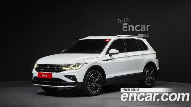 Volkswagen Tiguan 2022 — Фото 1/20