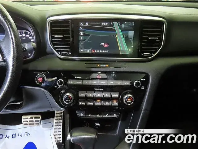 Kia Sportage The Bold 2020 — Фото 11/20