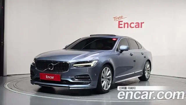 Volvo S90 2018 — Photo 11/20