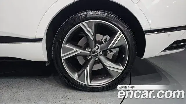 Genesis GV80 2024 — ფოტო 20/32