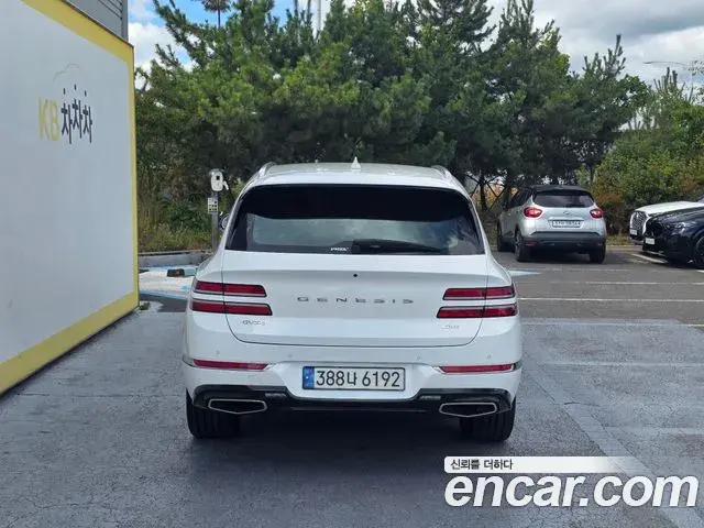 Genesis GV80 2023 — Şəkil 13/19