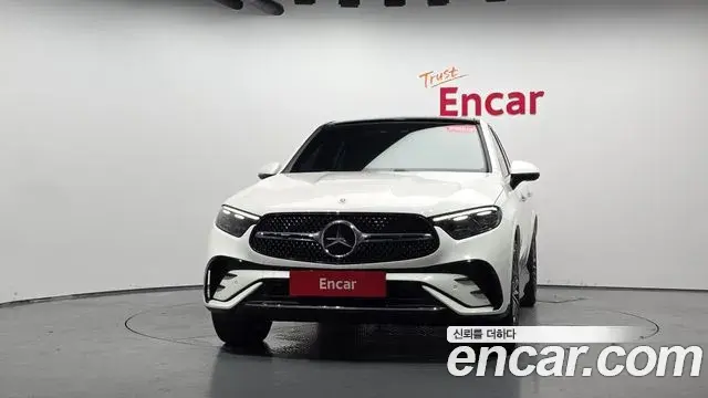Mercedes-Benz GLC-Class 2026 — Photo 3/32