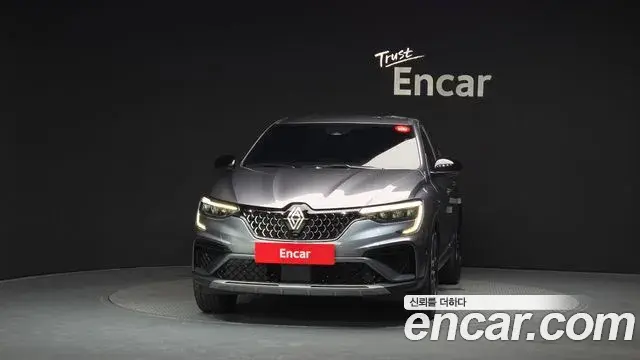 Renault Samsung Arkana 2024 — Şəkil 27/32