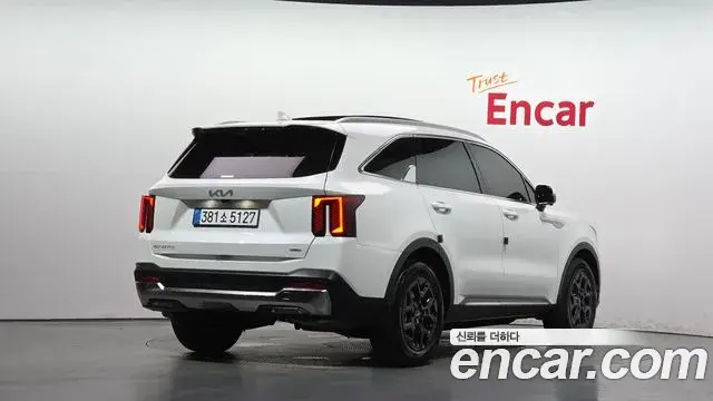 Kia Sorento 2025 — Фото 2/20