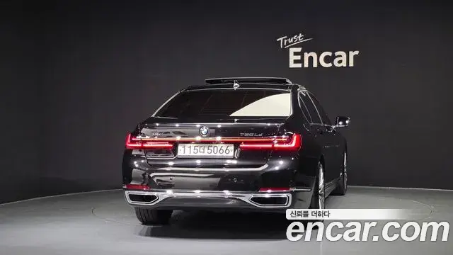 BMW 7 Series 2019 — ფოტო 7/37