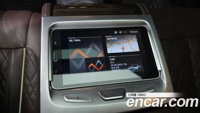 BMW 7 Series 2019 — ფოტო 2/37