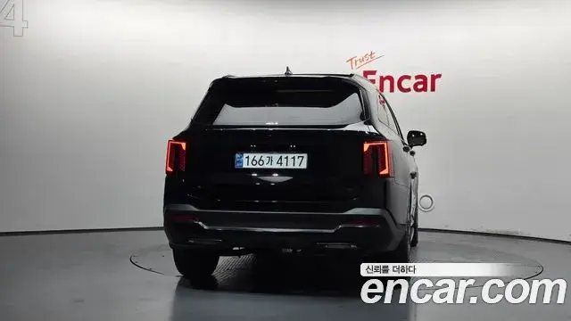 Kia Sorento 2024 — Şəkil 28/38