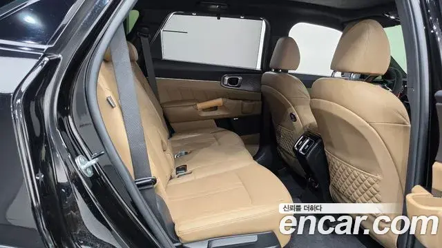 Kia Sorento 2024 — Şəkil 13/38