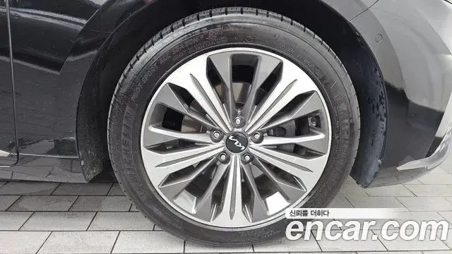 Kia K8 2022 — Şəkil 2/32