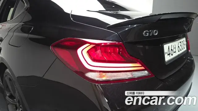 Genesis G70 2019 — Photo 28/30
