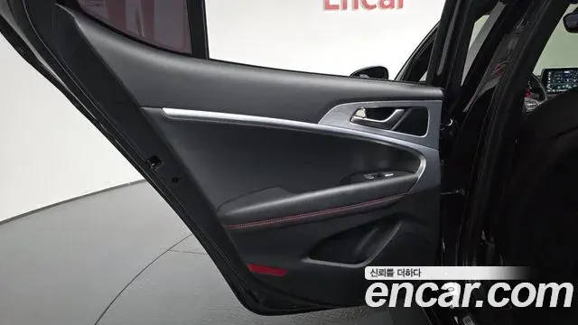 Genesis G70 2019 — Photo 30/30