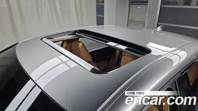 Lexus ES300h 2023 — Şəkil 2/31