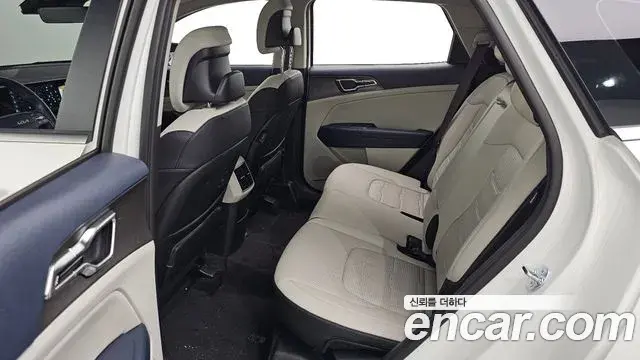 Kia Sportage 2025 — Фото 11/20
