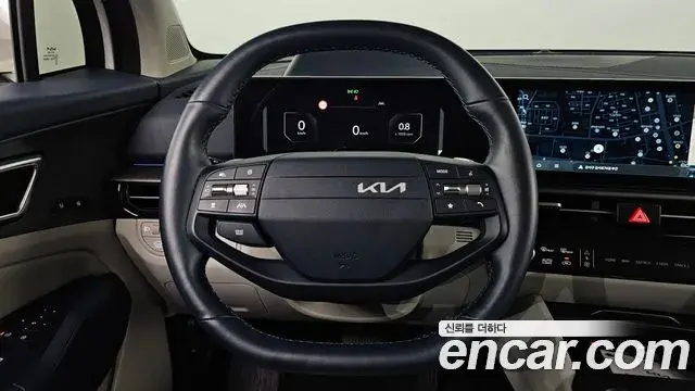 Kia Sportage 2025 — Фото 13/20