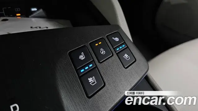 Kia Sportage 2025 — Фото 17/20