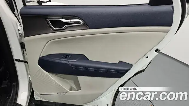 Kia Sportage 2025 — Photo 21/31