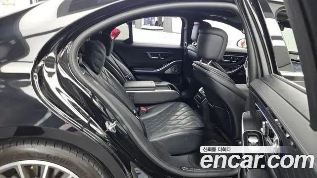 Mercedes-Benz S-Class 2022 — Фото 12/20