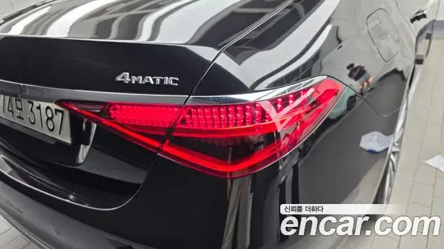 Mercedes-Benz S-Class 2022 — ფოტო 11/36