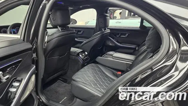 Mercedes-Benz S-Class 2022 — ფოტო 19/36