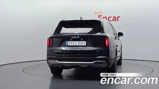 Kia Sorento 2024 — ფოტო 13/33