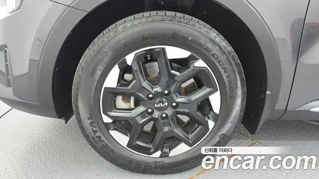 Kia Sorento 2024 — ფოტო 11/33