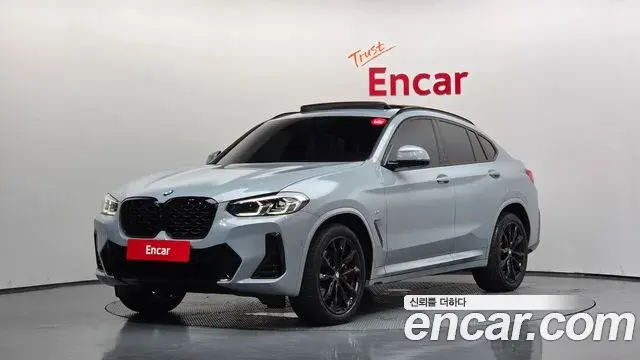 BMW X4 2025 — Фото 1/20