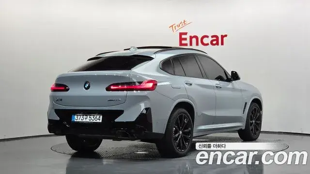 BMW X4 2025 — Фото 2/20