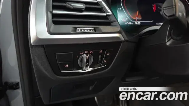 BMW X4 2025 — Şəkil 9/38