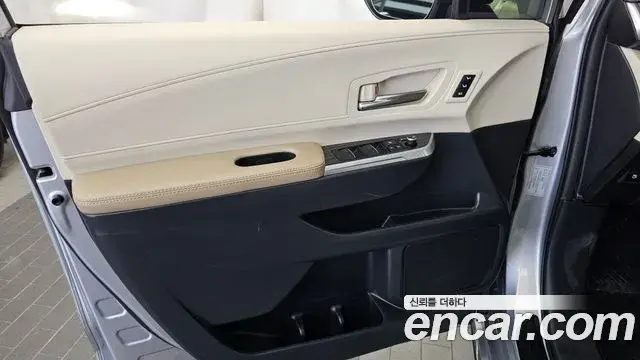 Toyota Sienna 2022 — Photo 34/34
