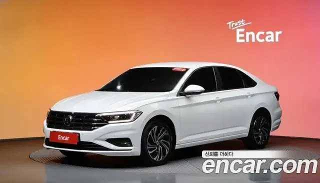 Volkswagen Jetta 2020 — Фото 1/20