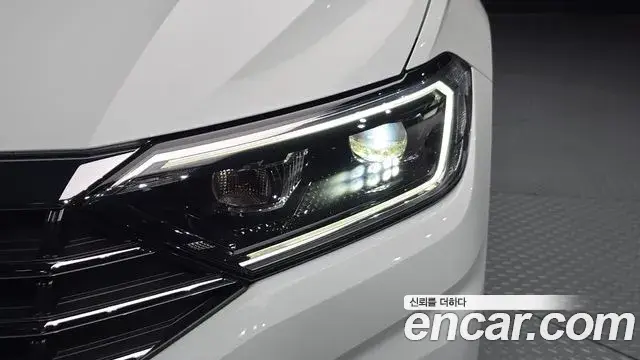 Volkswagen Jetta 2020 — ფოტო 3/31