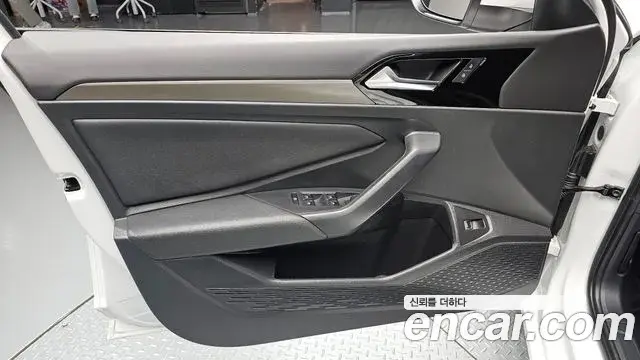 Volkswagen Jetta 2020 — ფოტო 26/31