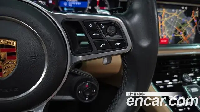 Porsche Panamera 2018 — Şəkil 8/35