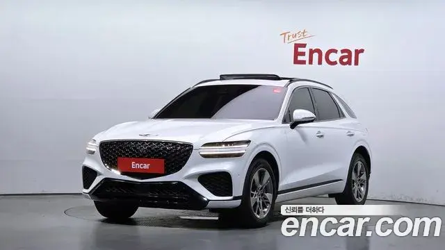 Genesis GV70 2021 — ფოტო 19/20