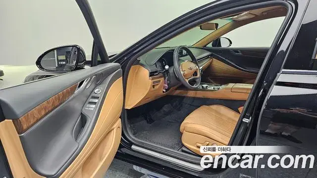 Genesis G80 2023 — ფოტო 18/31