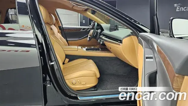 Genesis G80 2023 — ფოტო 14/31