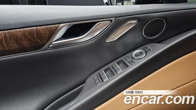 Genesis G80 2023 — ფოტო 7/31