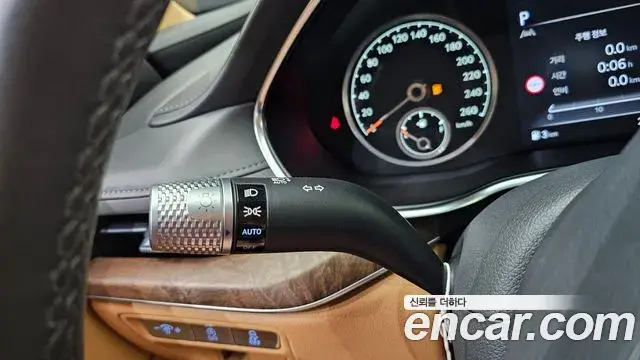 Genesis G80 2023 — ფოტო 23/31