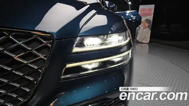 Genesis G80 2023 — Şəkil 11/32