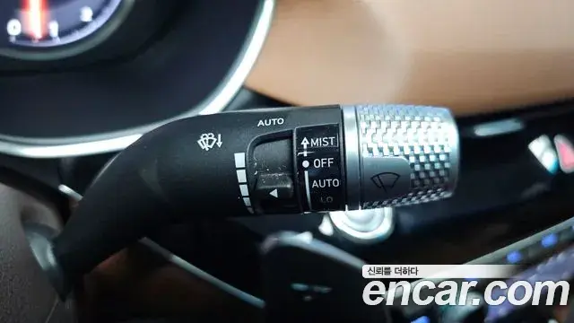 Genesis G80 2023 — Şəkil 25/32