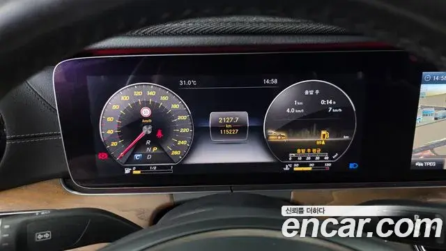 Mercedes-Benz E-Class 2018 — Фото 8/20