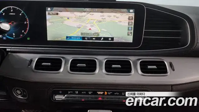 Mercedes-Benz GLE-Class 2021 — Şəkil 29/36