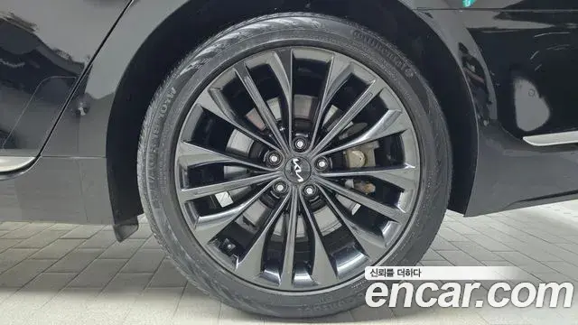 Kia The K9 2024 — Photo 18/39