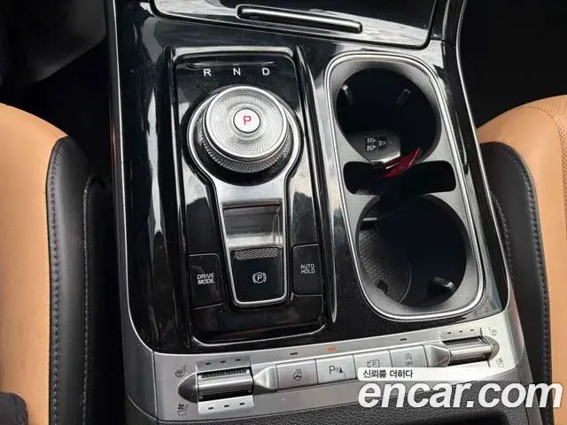 Kia Carnival 2020 — Фото 17/20