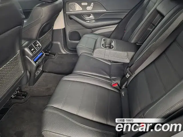 Mercedes-Benz GLE-Class 2024 — Photo 3/14