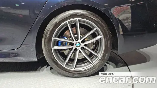 BMW 5 Series 2021 — ფოტო 3/32